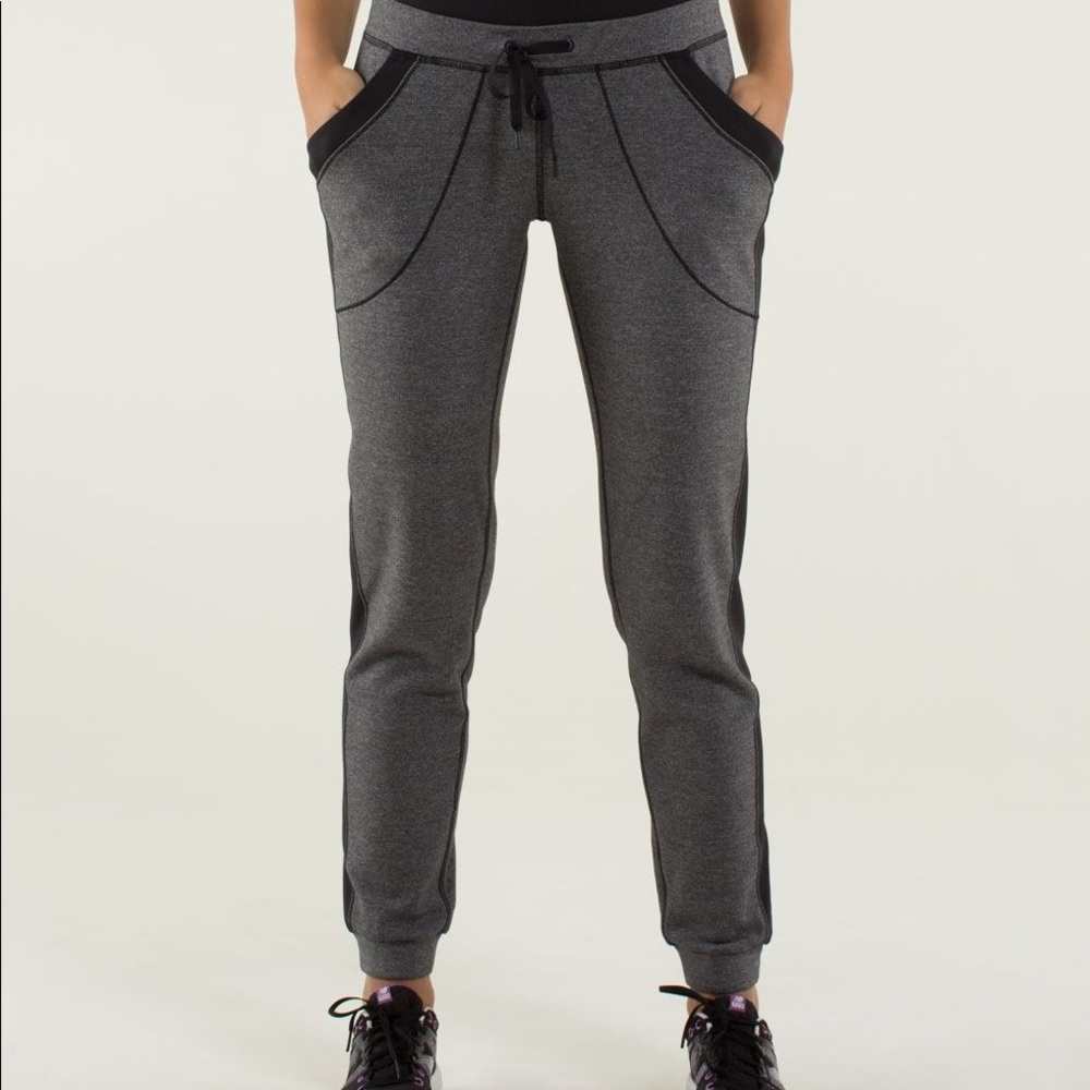 Lululemon base runner pants